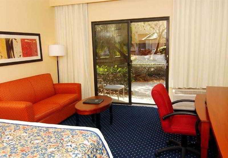 מלון Courtyard Melbourne West חדר תמונה